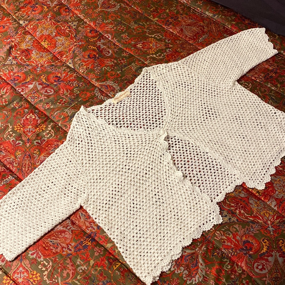 Norm Thompson Vintage off white crochet sweater size xl